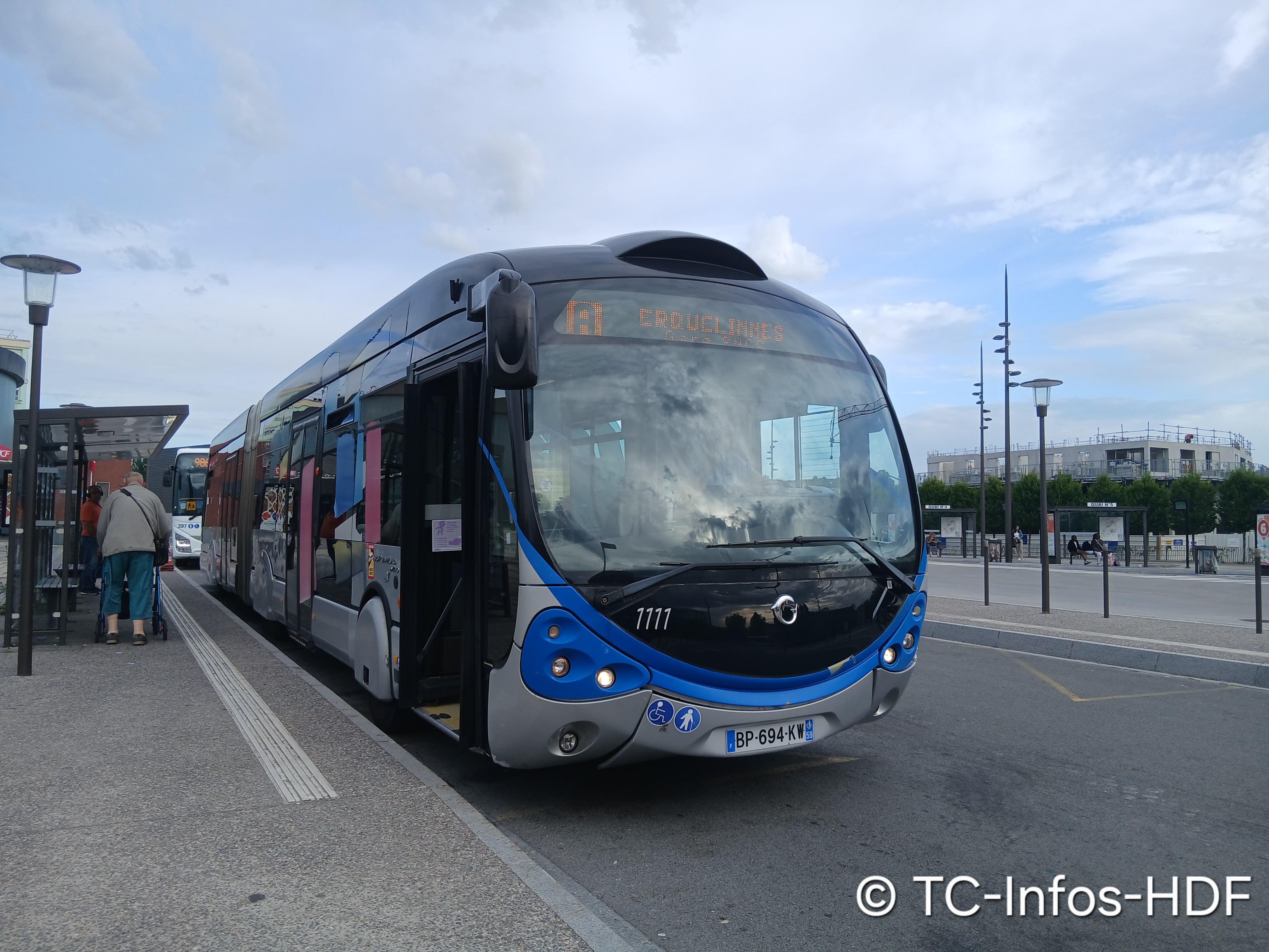 IRISBUS CREALIS NEO 18